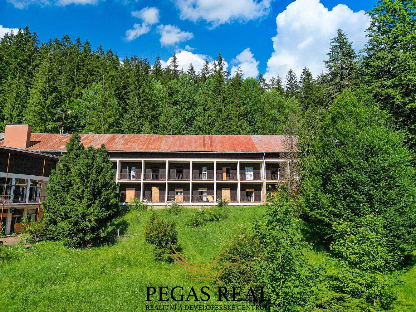 Prodej ubytovací zařízení - Velké Karlovice, okres Vsetín, Zlínský kraj, 4 400 m² - 5
