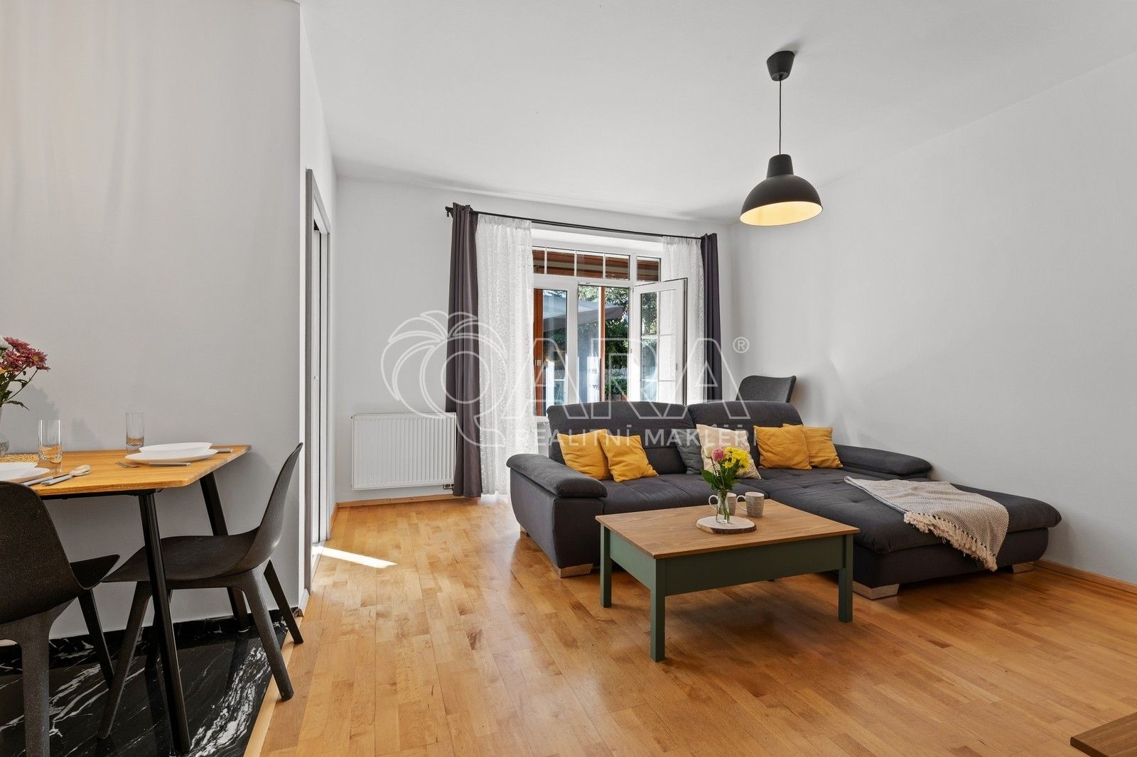 3+kk, Ve Stromkách, Vestec, 67 m²