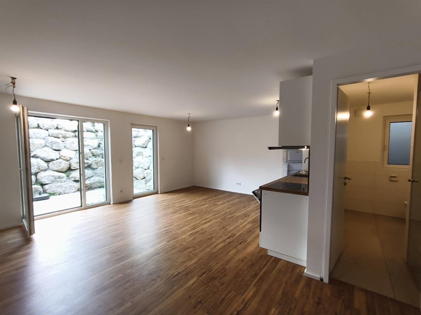 Pronájem kancelář - Georg-Huber-Str. 12 Zorneding, Ortsteil Pöring Bayern 85604, 45 m² - 5