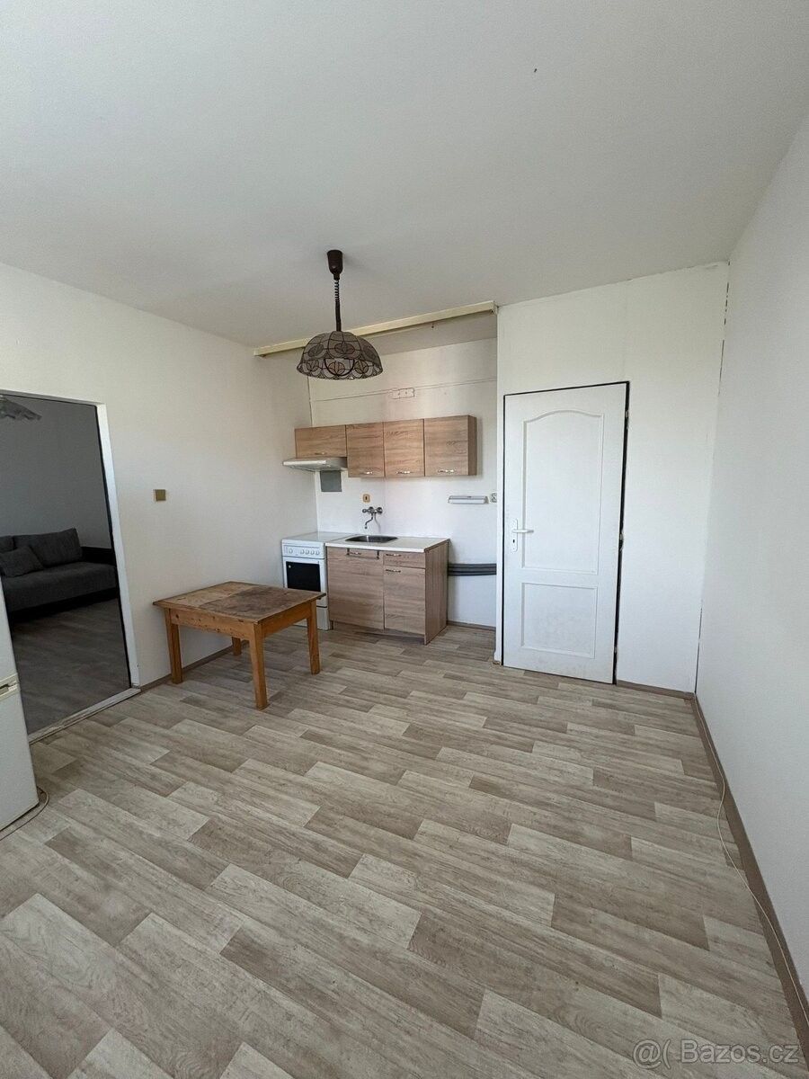 Byty, Děčín, 405 02