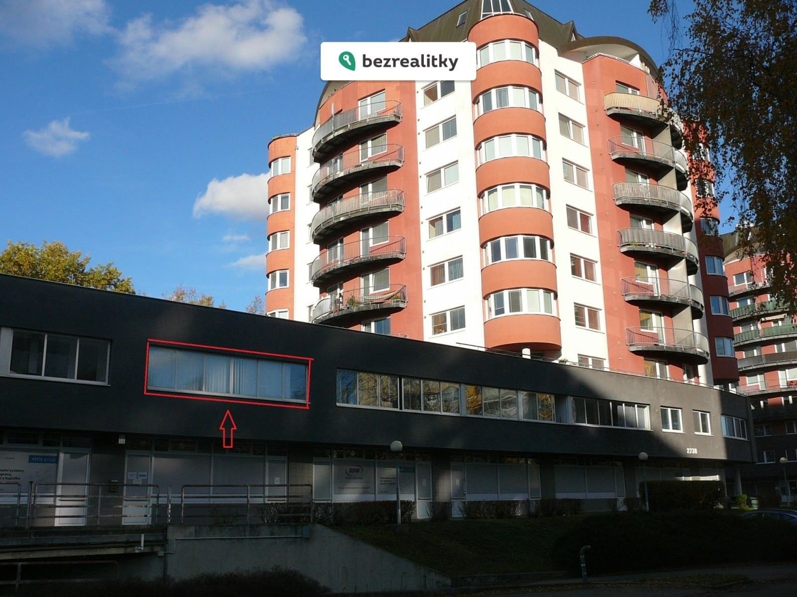 2+kk, nábřeží Závodu míru, Pardubice, 53 m²