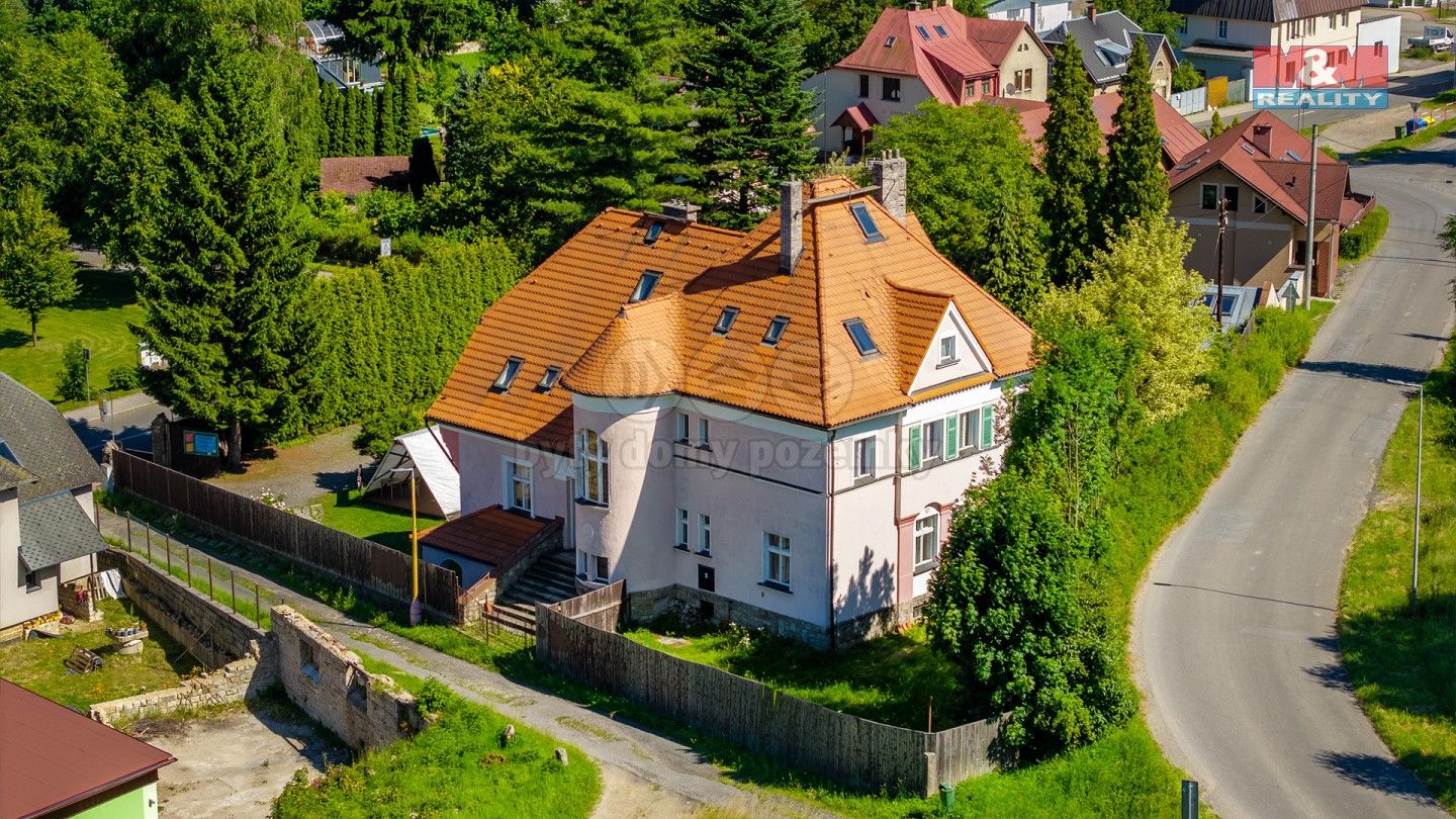 Ubytovací zařízení, Velké Hamry, 550 m²