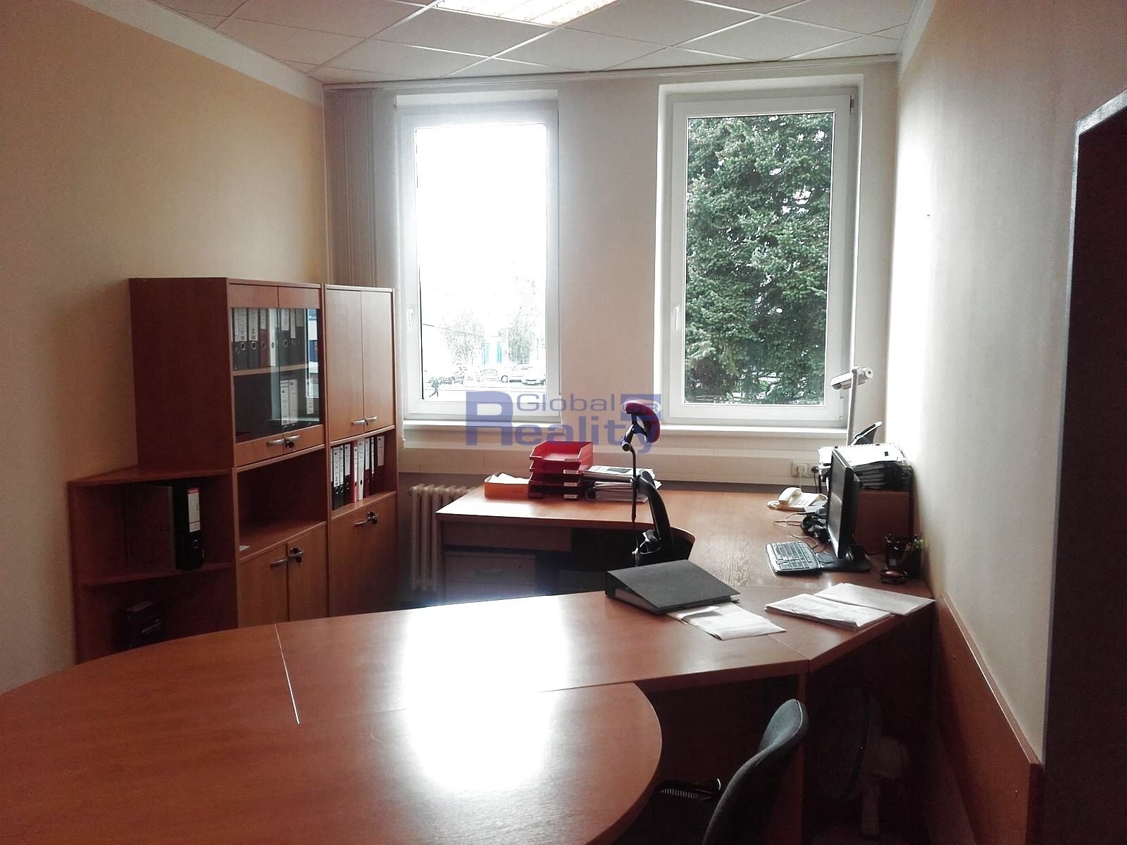 Pronájem kancelář - Bratří Štefanů, Hradec Králové Slezské Předměstí, 364 m² - 5