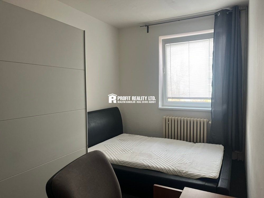 Pronájem byt 1+kk - Novodvorská, Praha, 14 m²