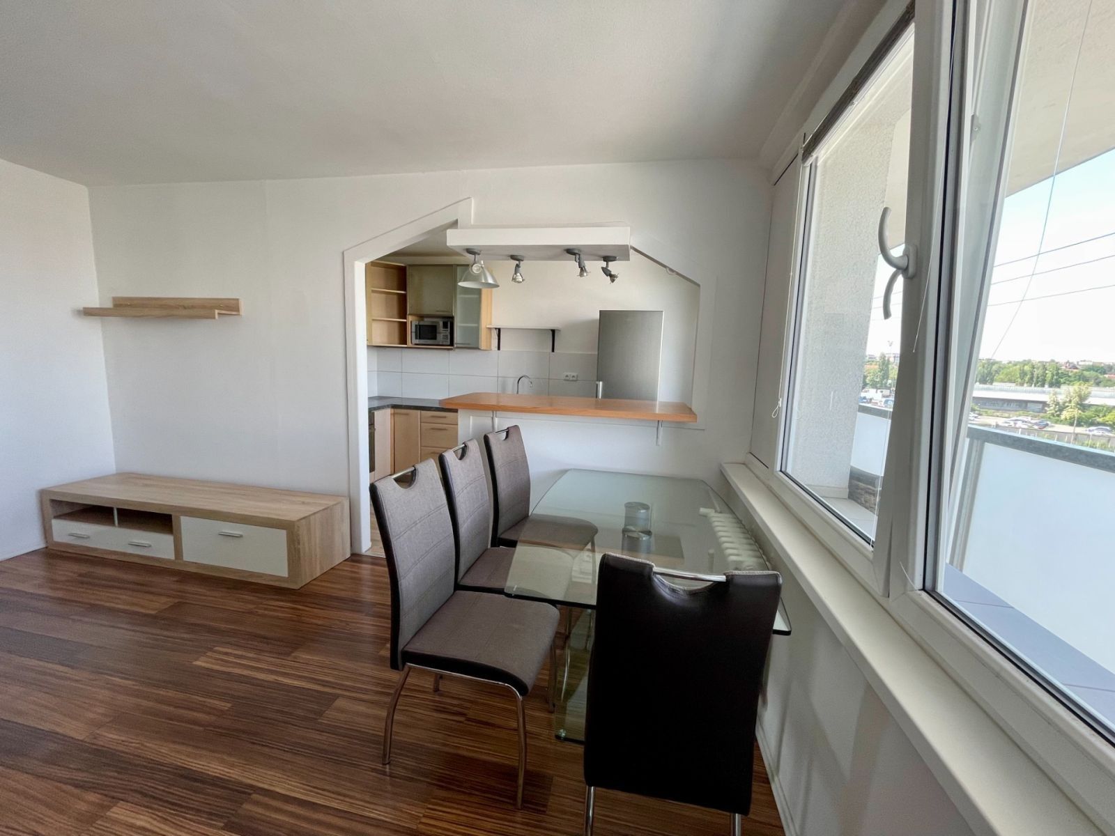 Pronájem byt 3+kk - Na Chobotě, Praha - Řepy, 80 m² - 5