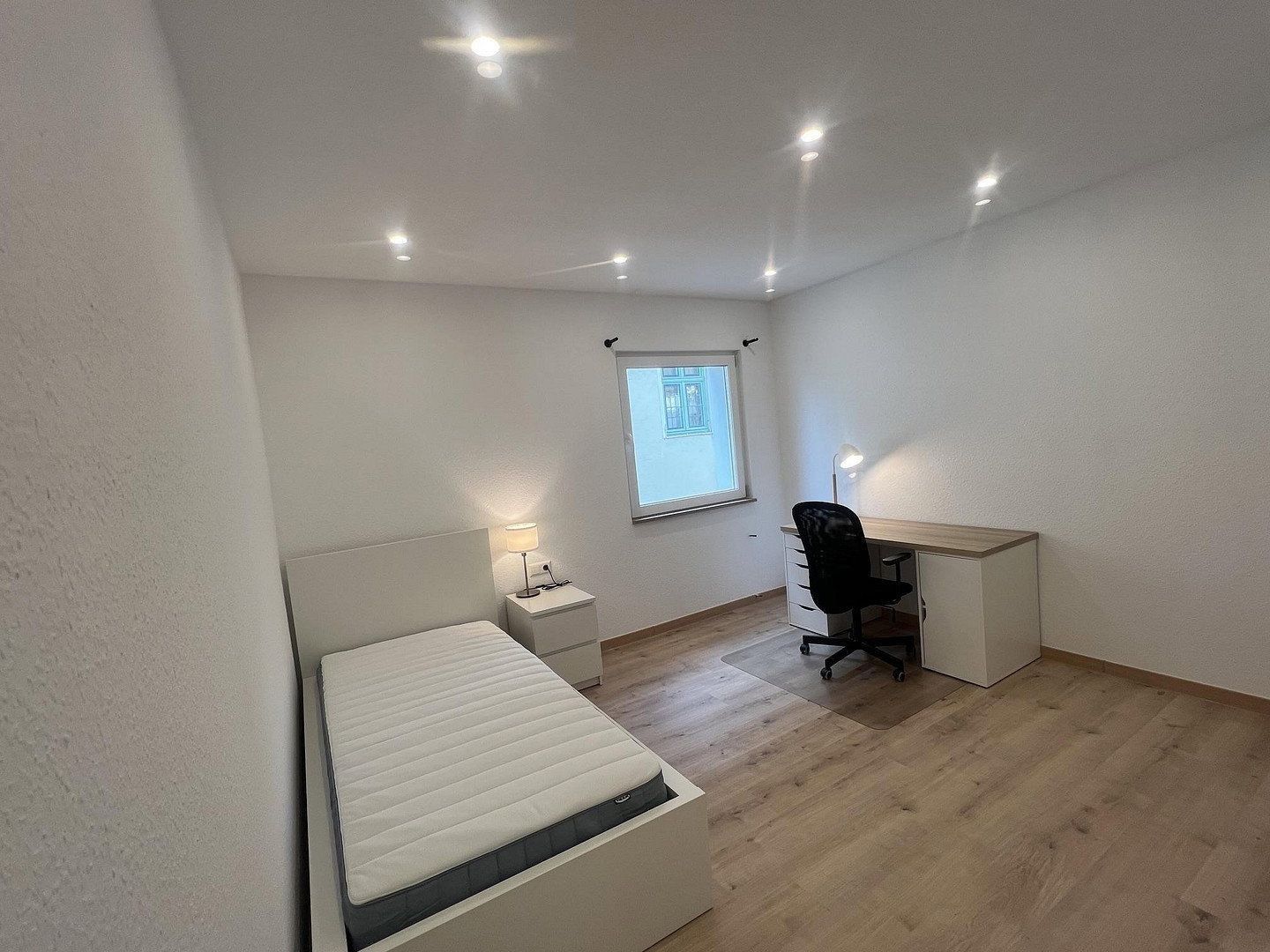 4+1, , Bádensko-Württembersko, 105 m² - 2