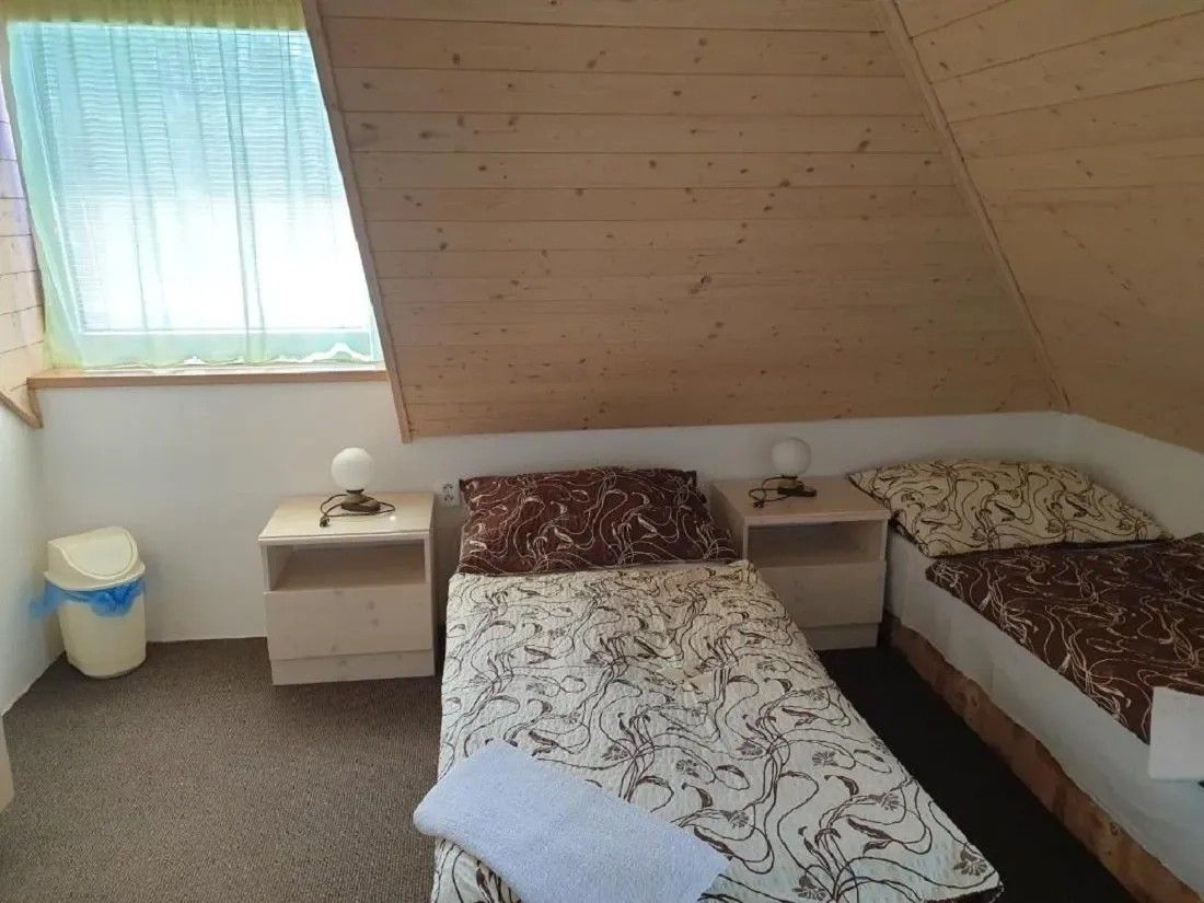 Byty, Benátky, Benátky - Benátky u Litomyšle, Pardubický kraj, 130 m² - 1