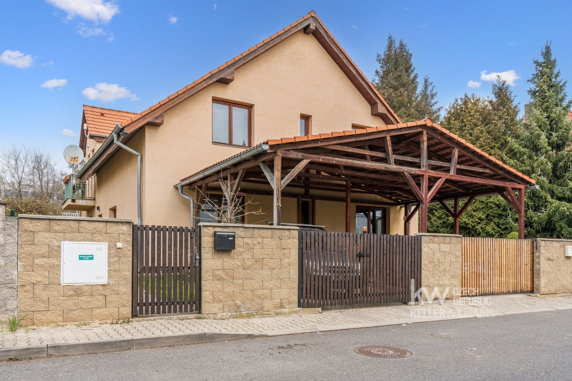 Rodinné domy, Palouky 1372, Hostivice, 121 m² - 2
