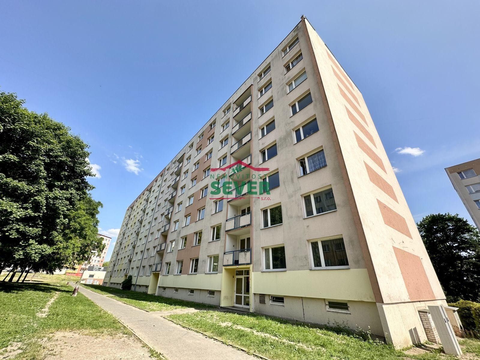 Prodej byt 3+1 - Karla Čapka, Krupka, 69 m²