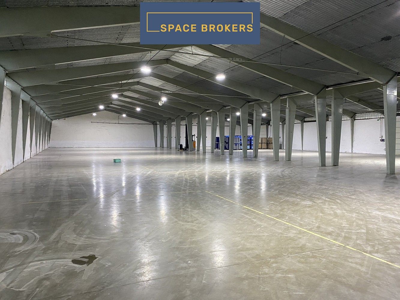 Sklady, Luštěnice, okres Mladá Boleslav, Středočeský kraj, 2 000 m² - 2