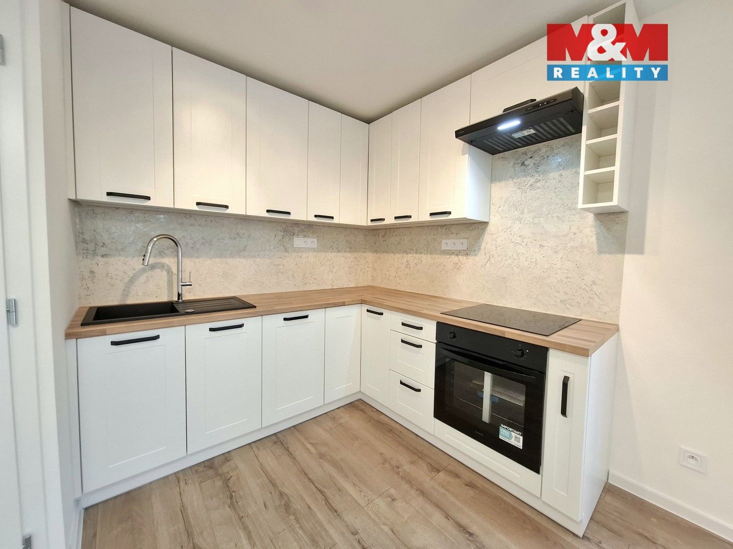 Prodej byt 2+1 - Luční, Ostrov, 71 m²