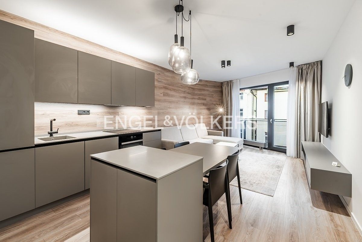 2+kk, Staropramenná 3361, Praha Smíchov, 67 m² - 1