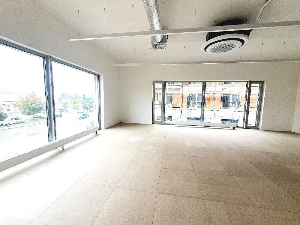 Prodej komerční - Praha, Hlavní město Praha, 258 m² - 5