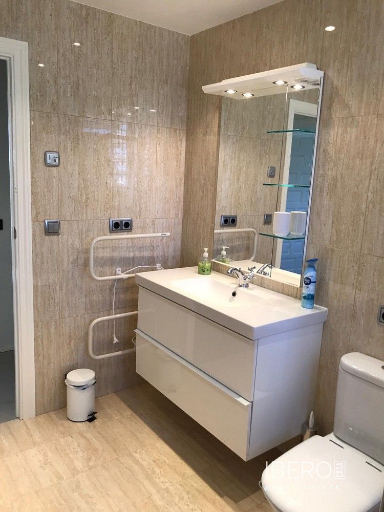 Prodej rodinný dům - Sierrezuela, ES, 200 m² - 5