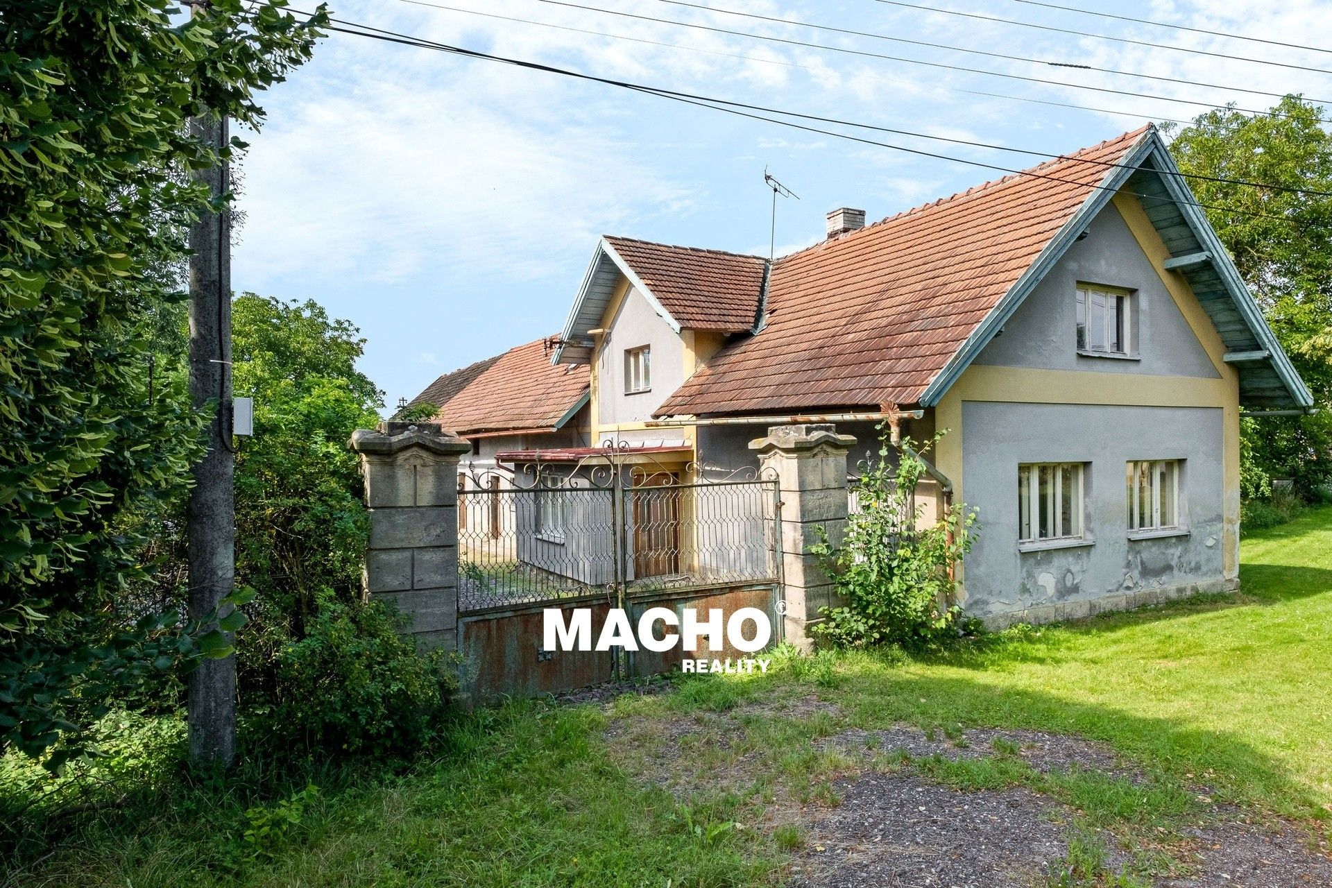 Zemědělské usedlosti, Veliš, 335 m² - 2