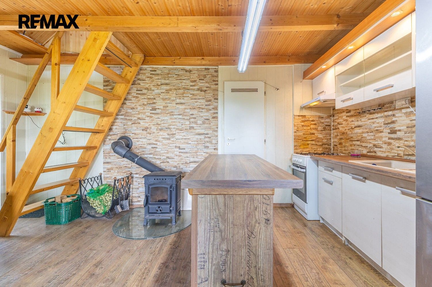 Prodej chalupa - Chbany - Poláky, okres Chomutov, Ústecký kraj, 52 m² - 2