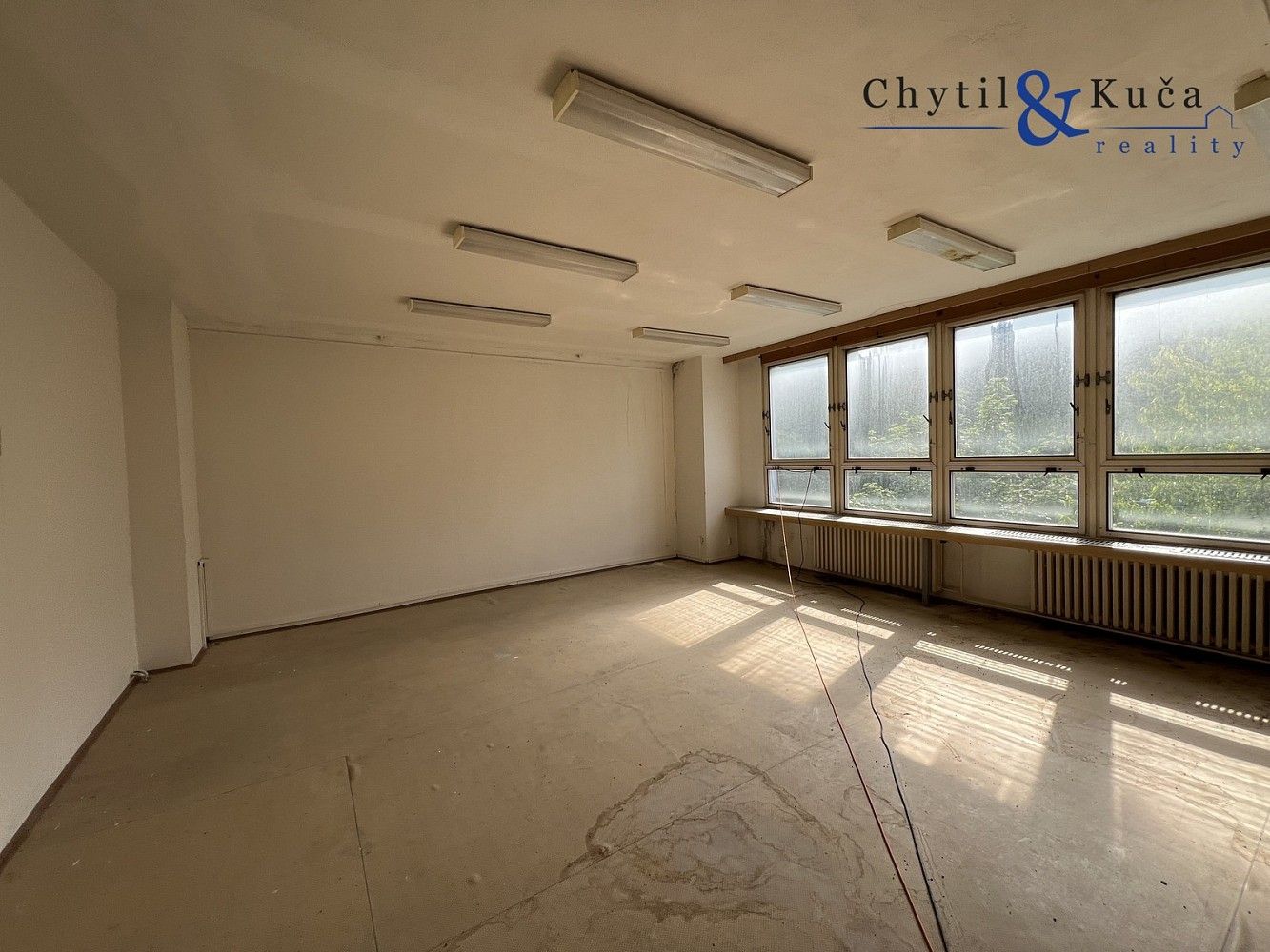 Sklad · 2 156 m² · Vsetín, Zlínský kraj - 4
