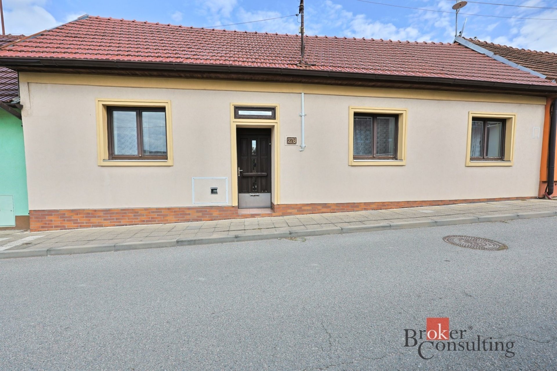 Prodej rodinný dům - Servítky, Ždánice, 100 m² - 1