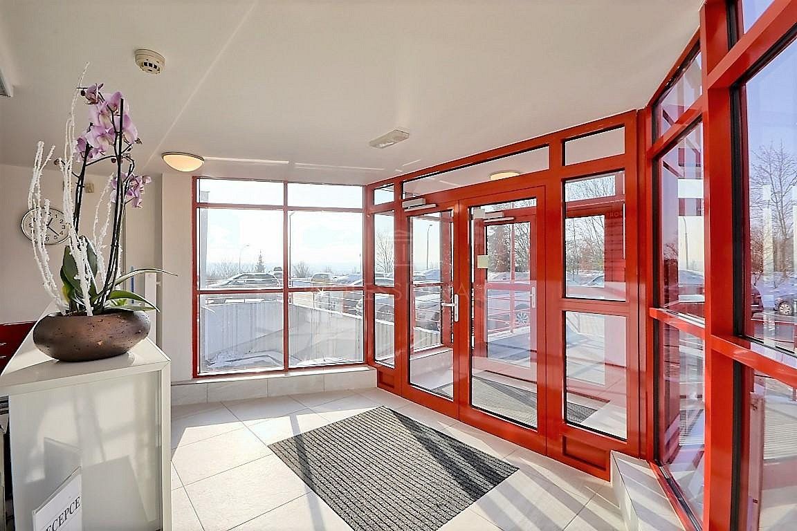 Kancelář · 83 m² · Praha - Ruzyně, okres Praha 6, Hlavní město Praha - 4