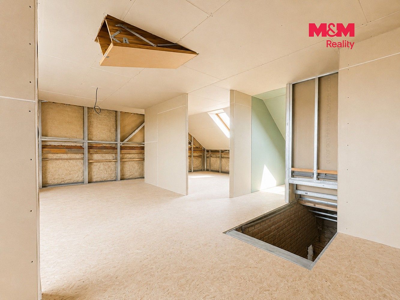Rodinný dům · 100 m² · Lenešice, okres Louny - 3