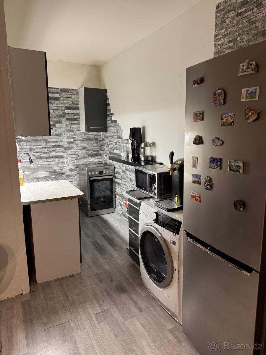 Pronájem byt - Teplice, 415 01