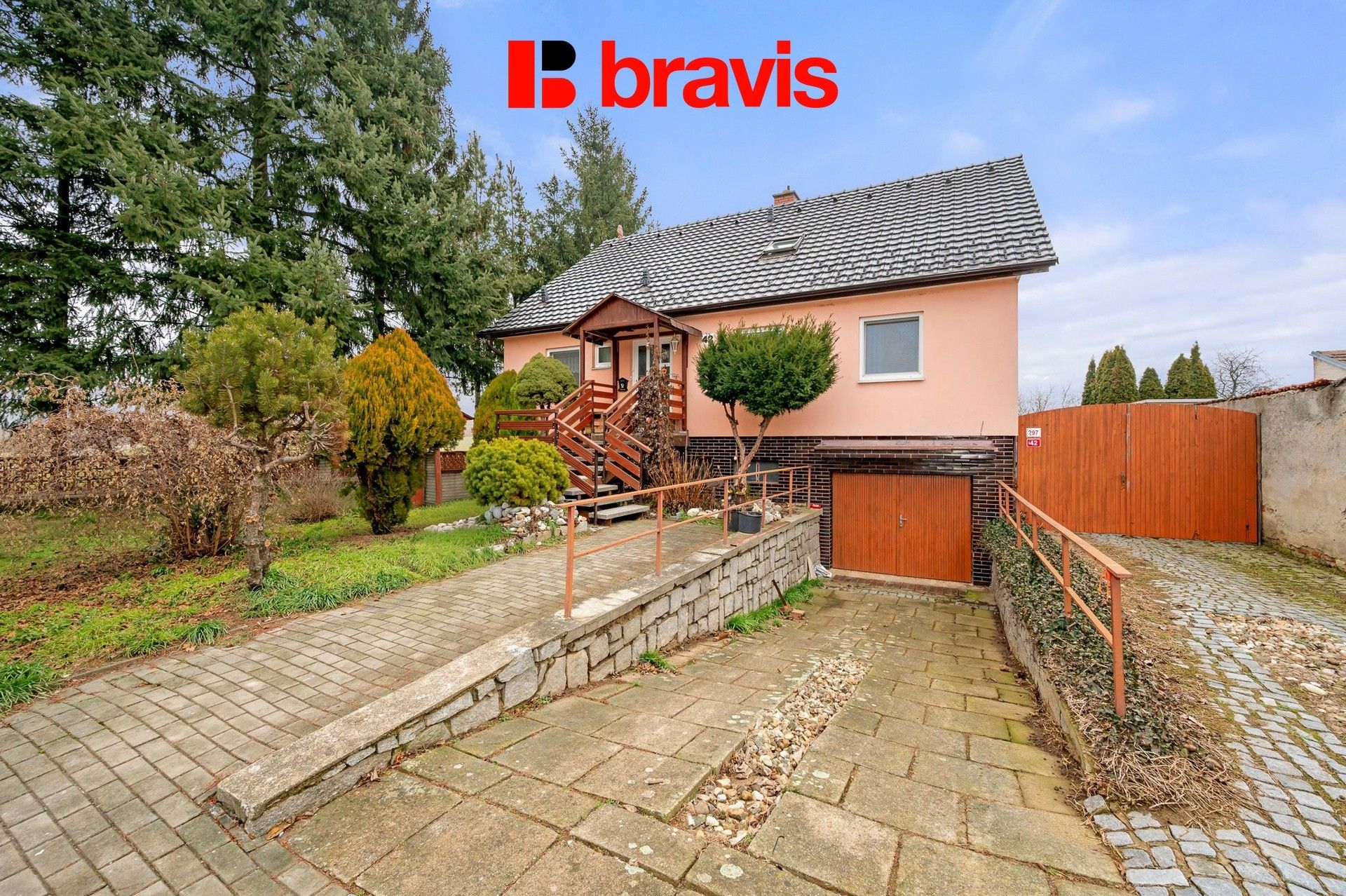 Rodinné domy, Brněnská 297, Ořechov, 102 m²