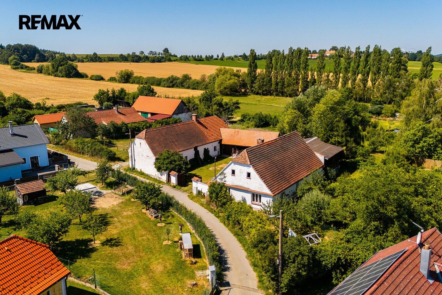 Rodinné domy, Dolní Bukovsko - Bzí, okres České Budějovice, 90 m² - 1