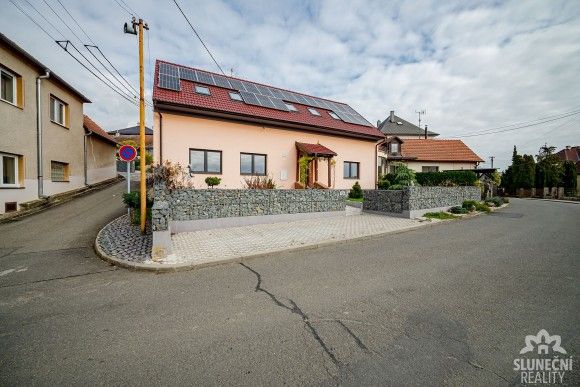 Prodej rodinný dům - Buchlovice, 687 08