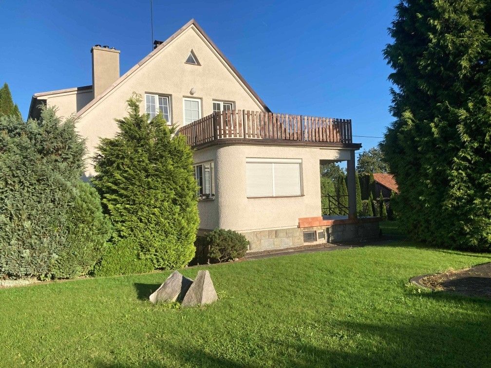 Prodej rodinný dům - Staříč, 739 43