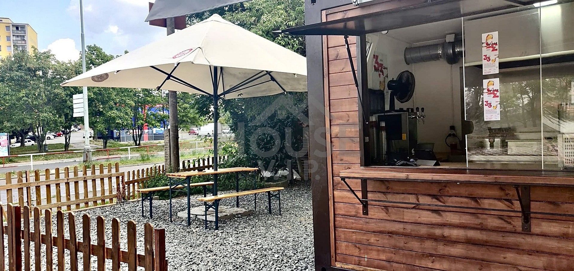 Obchodní prostory · 24 m² · Praha - Chodov, okres Praha 11, Hlavní město Praha - 4