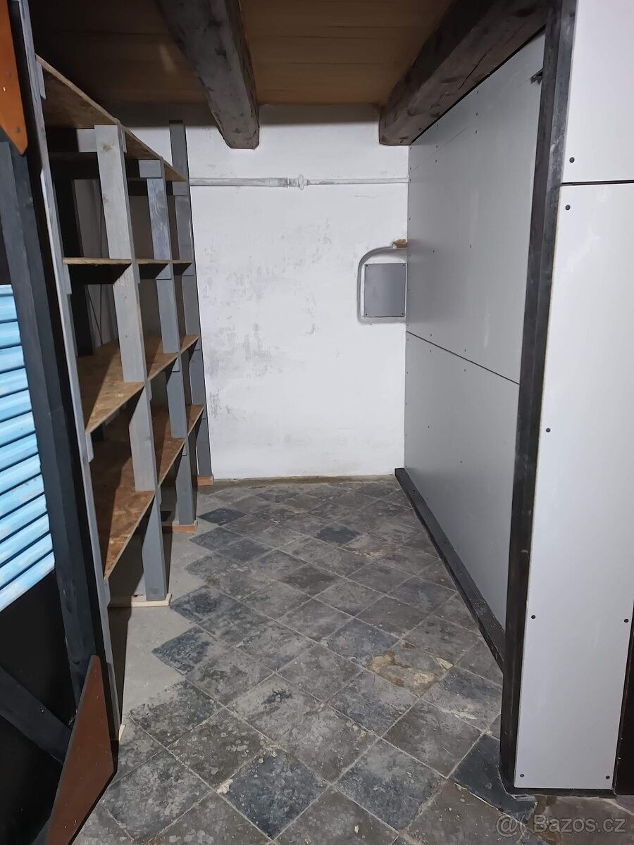 Pronájem sklad - Březina, 682 01