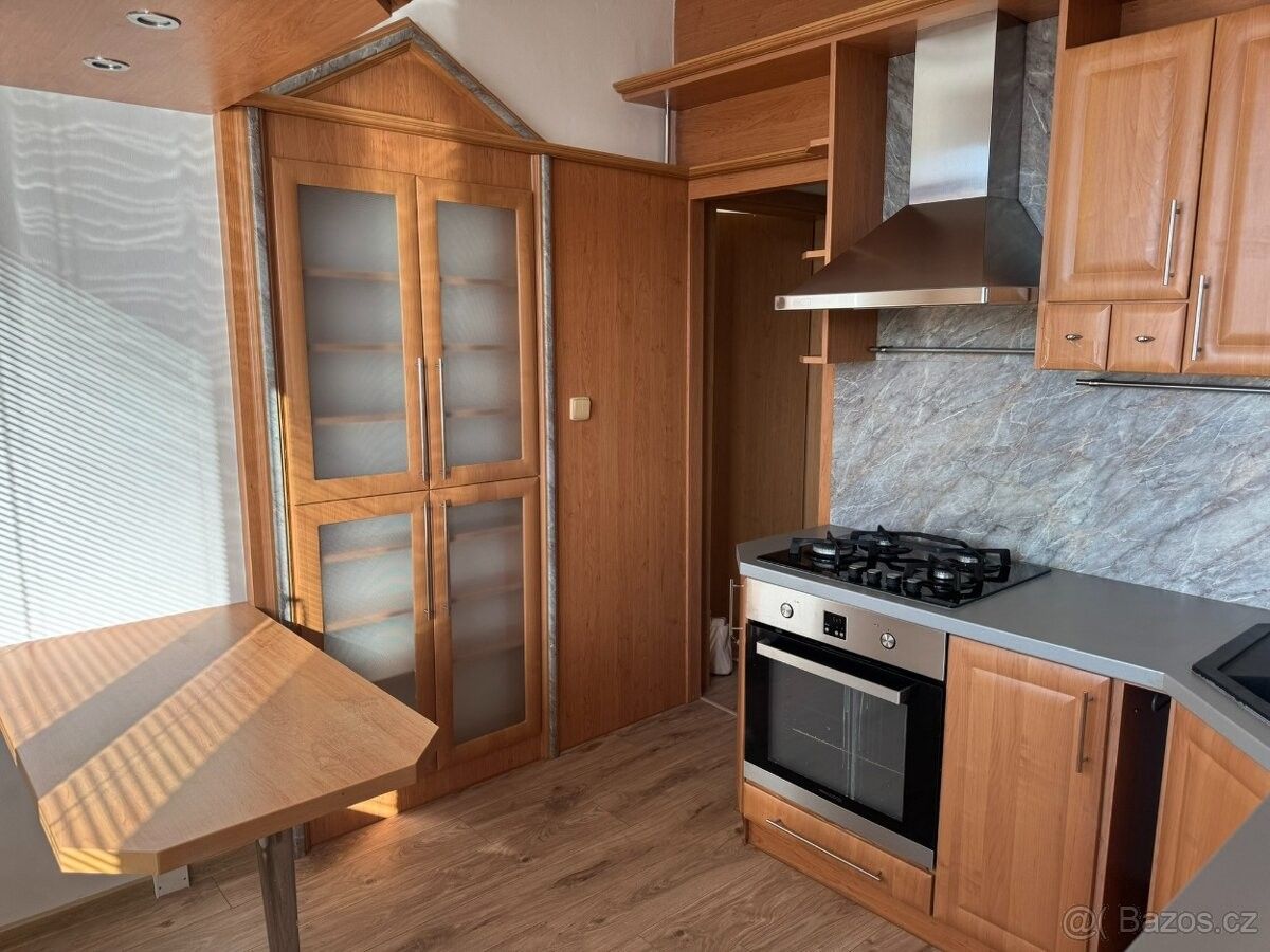 Prodej byt - Frýdek-Místek, 738 01