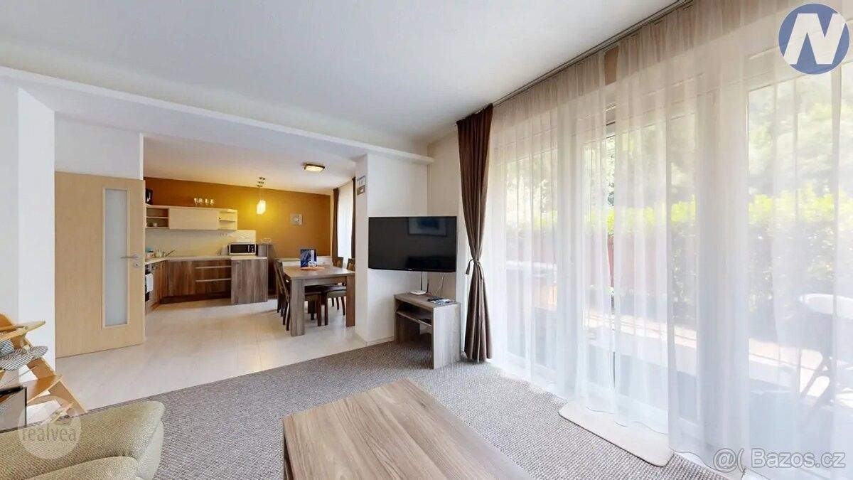 Byty, 987 65, Slovensko