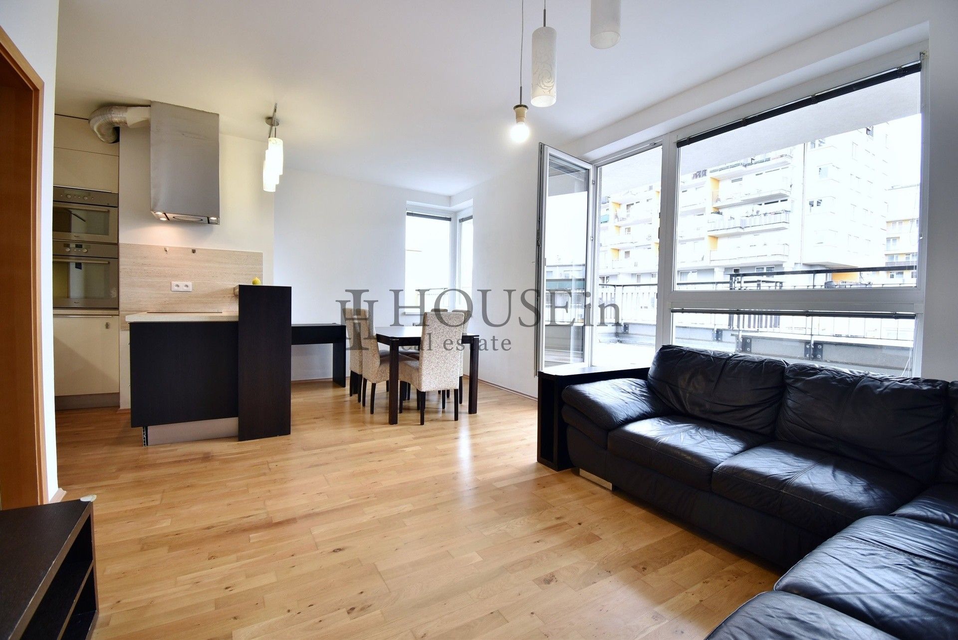 3+kk, Kabešova, Praha, 90 m²