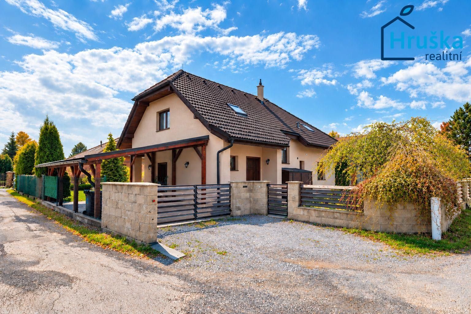 Rodinný dům, 196 m²