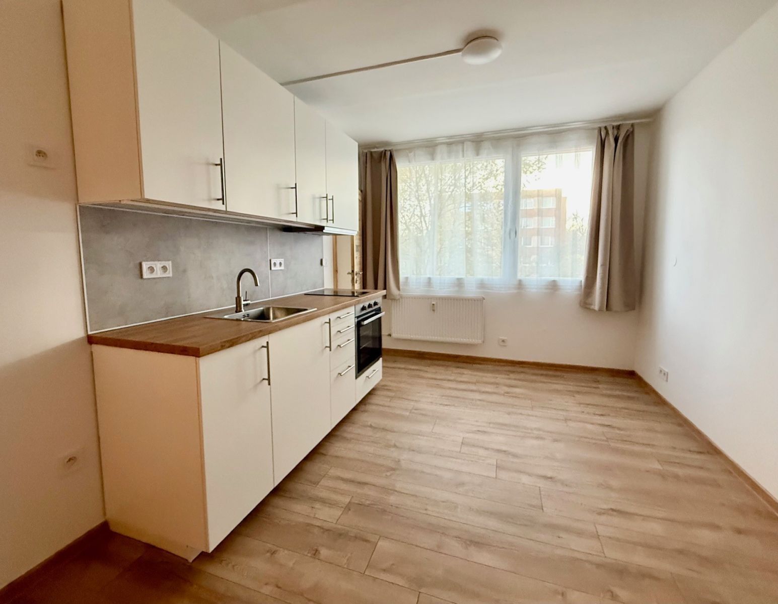 2+kk, Holandská, Kladno - Kročehlavy, Středočeský kraj, 33 m² - 1