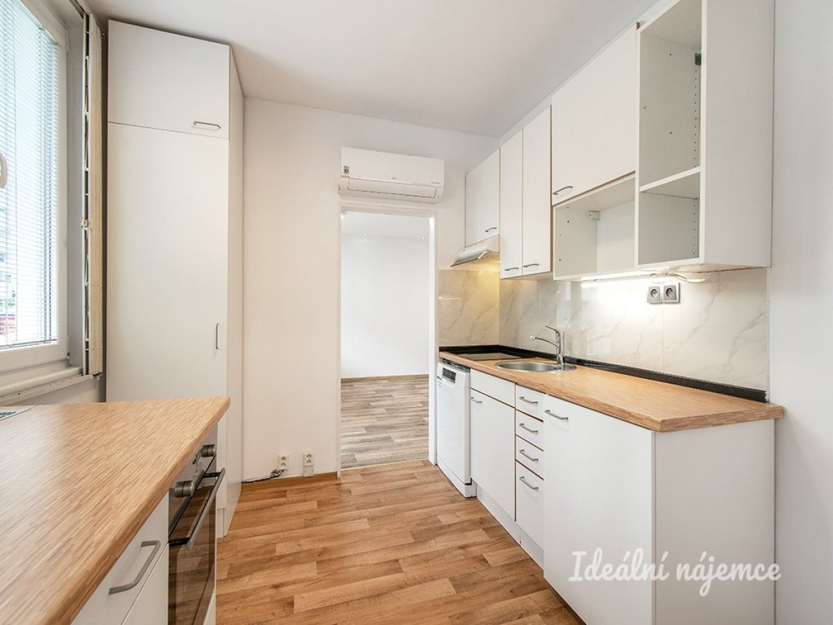 Byt 3+kk · 71 m² · Dreyerova, Praha - 3