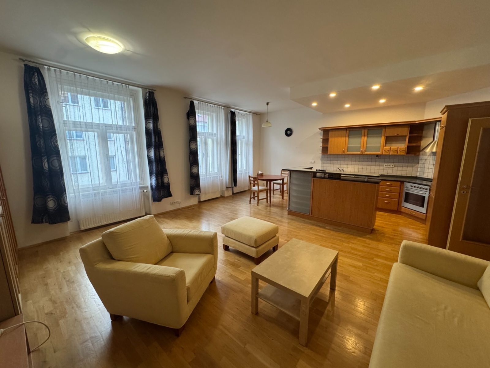 2+kk, Marie Cibulkové, Praha - Nusle, 50 m² - 1
