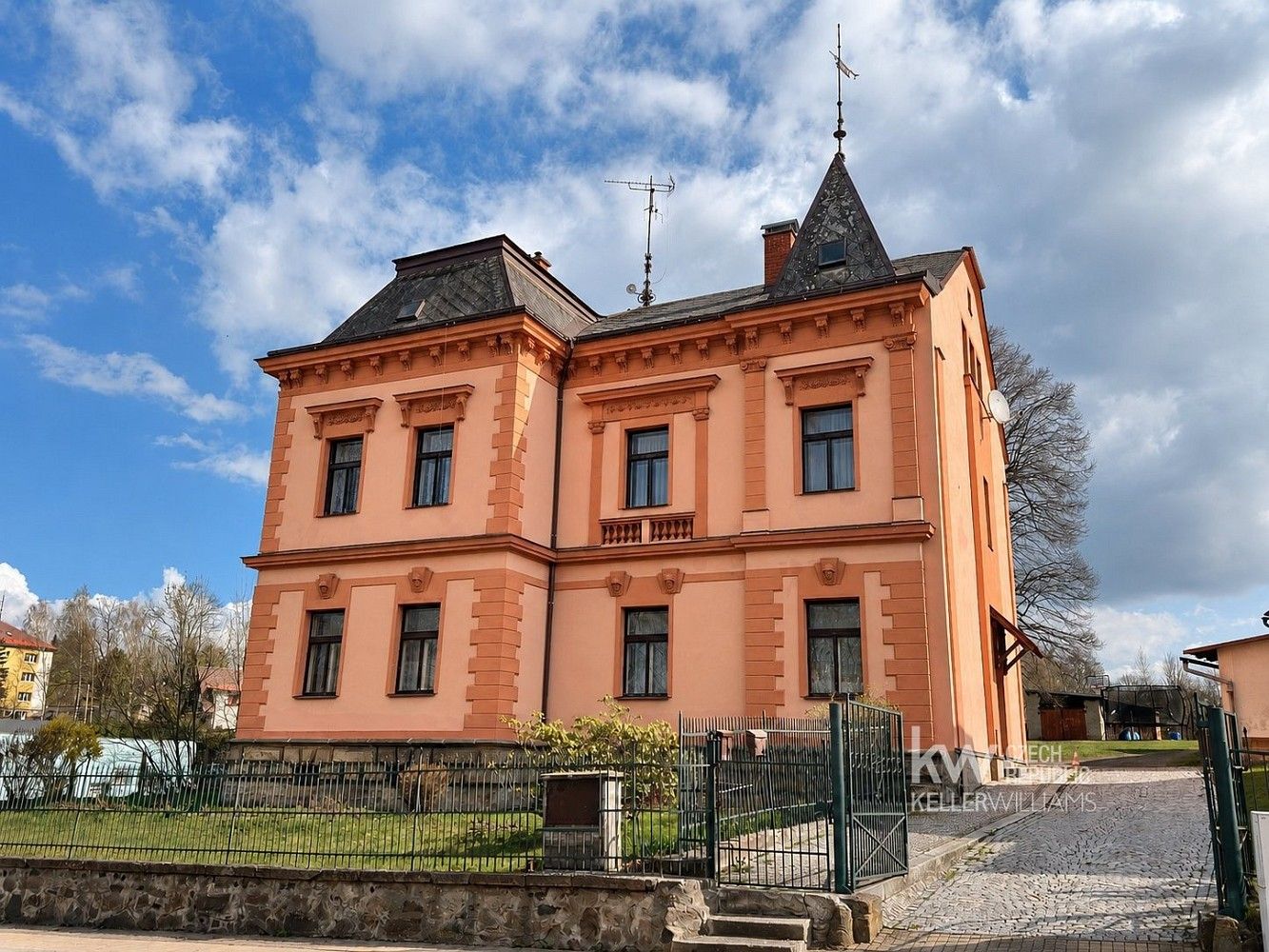 Rodinný dům, 434 m²