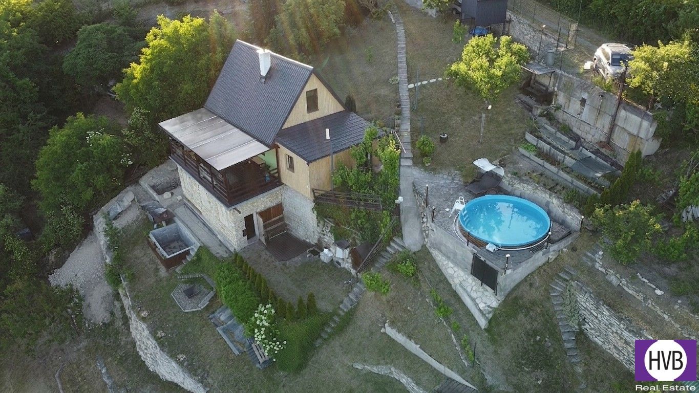 Chaty, Hoštka, 75 m² - 1