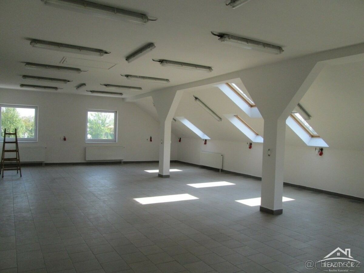 Kanceláře, Jihlava, 586 01, 165 m²