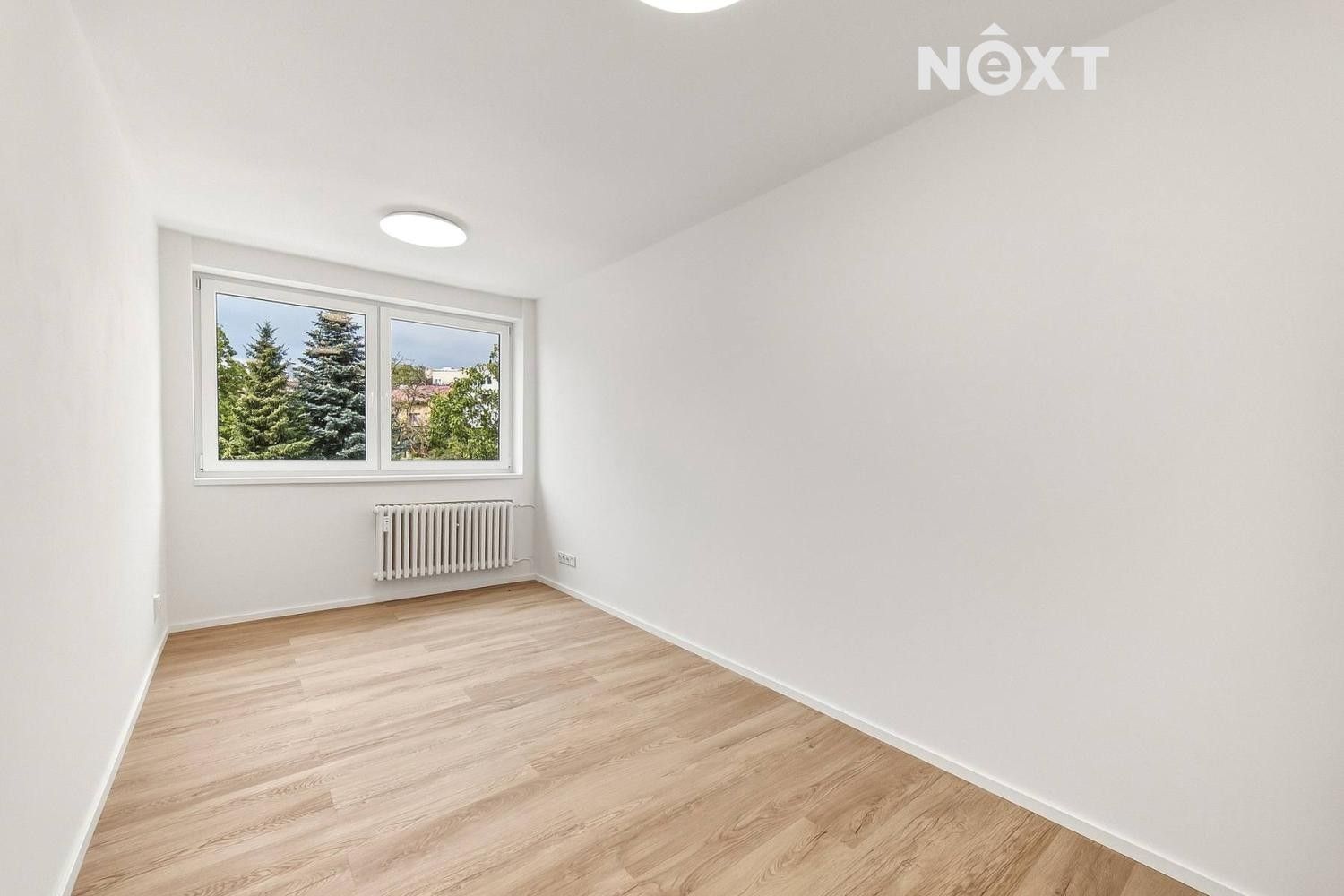 1+kk, Vajgarská 1176, Praha Kyje, 16 m²