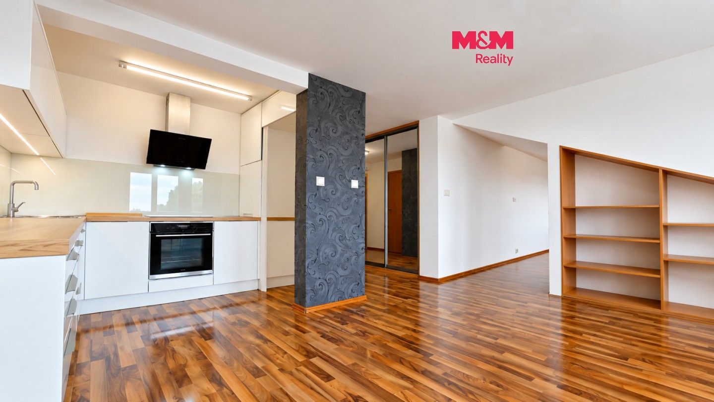 2+kk, Bohnická, Praha, 79 m² - 1