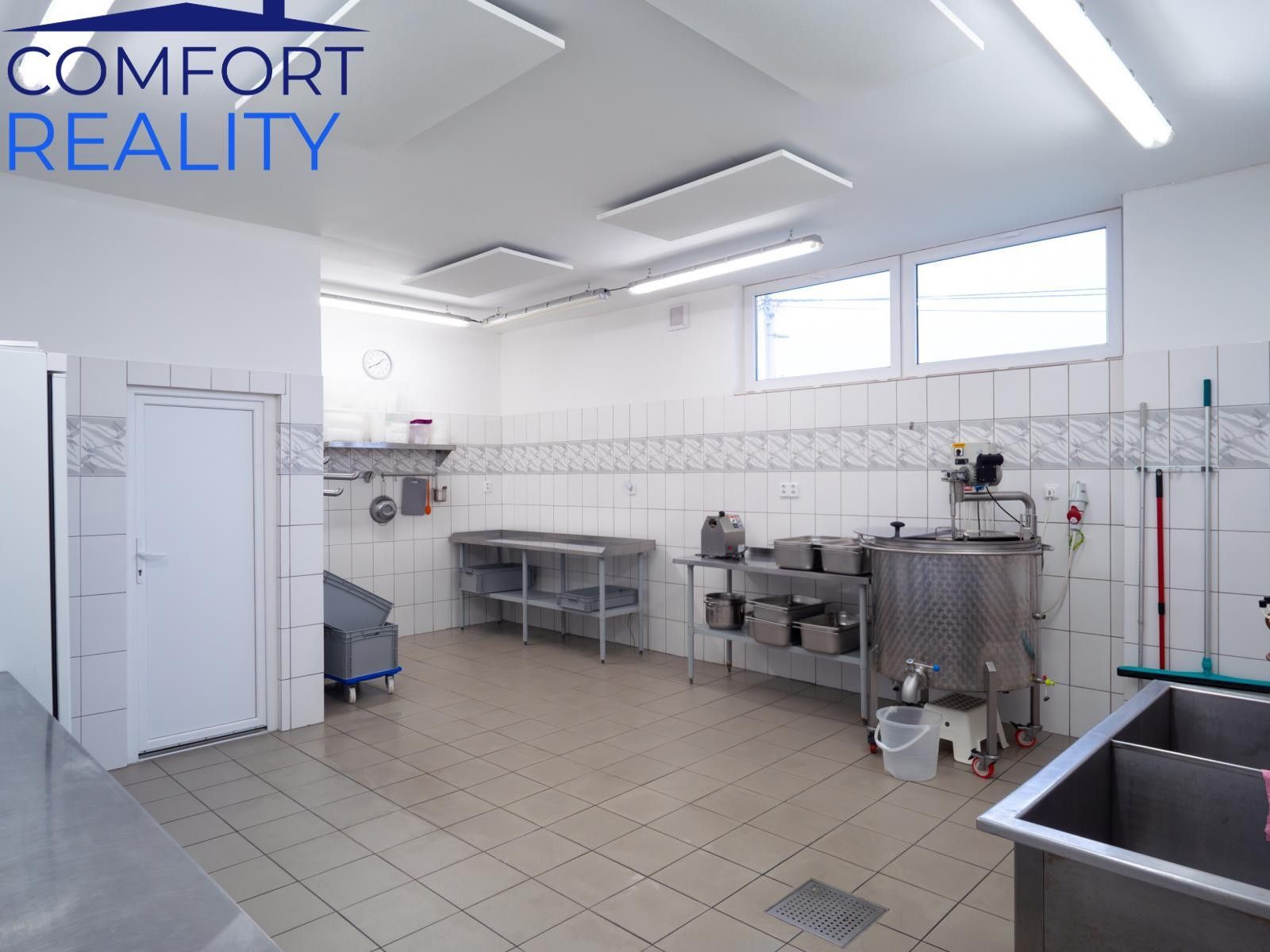 Prodej výrobní prostory - Kletné, Suchdol nad Odrou, 220 m²