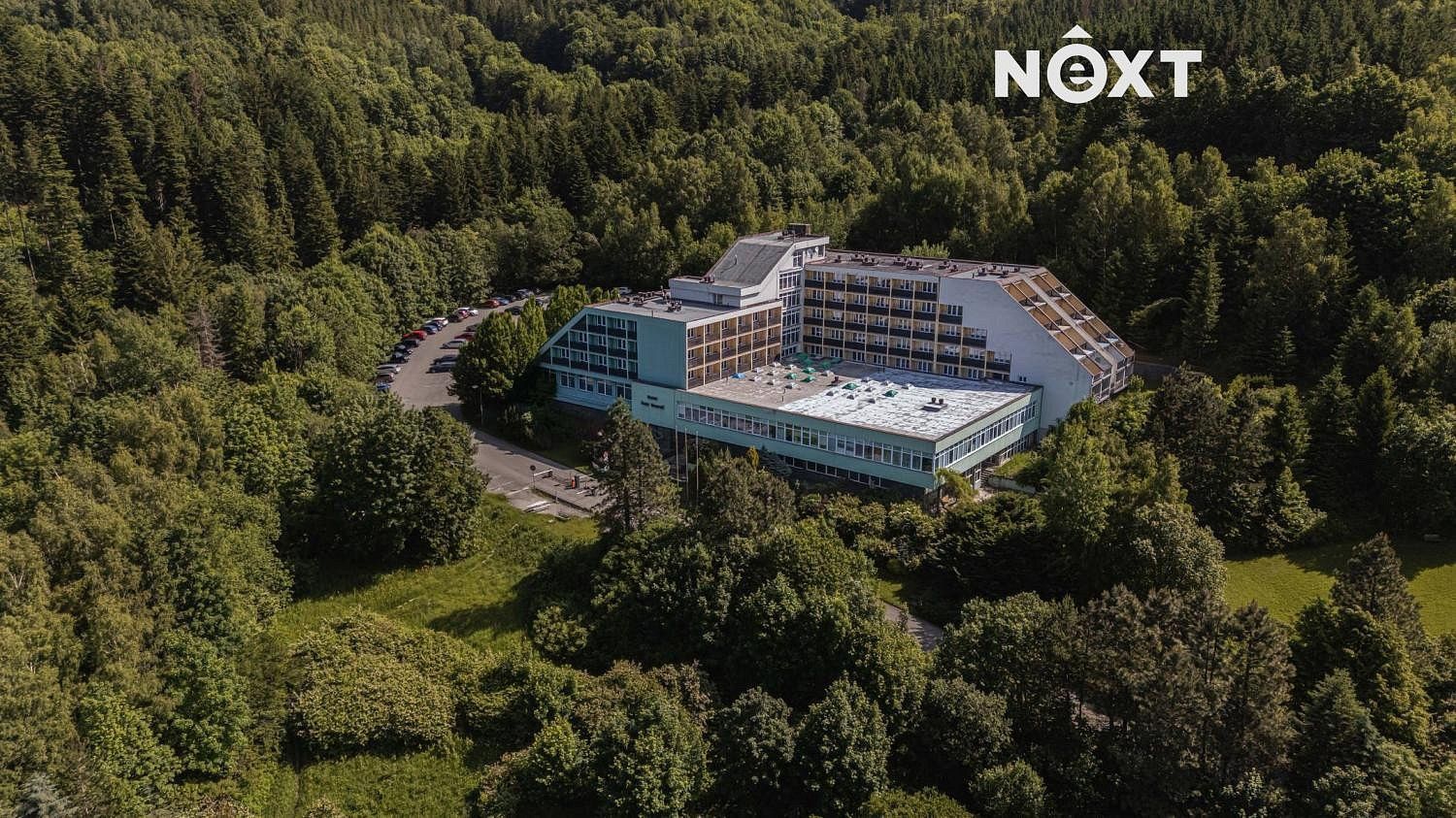 Ubytovací zařízení, 9 000 m²