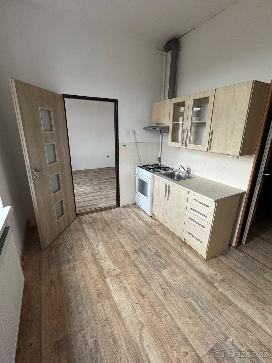 Byty, Děčín, 405 02