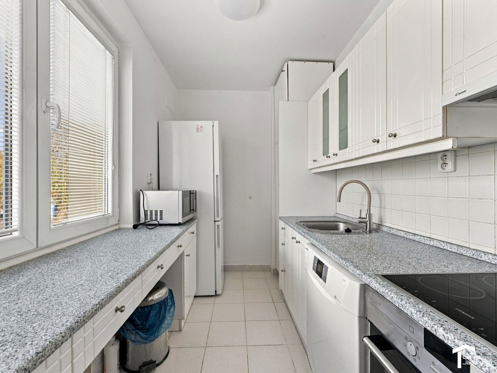 Pronájem byt 3+1 - Na Drážce, Pardubice, 65 m² - 2