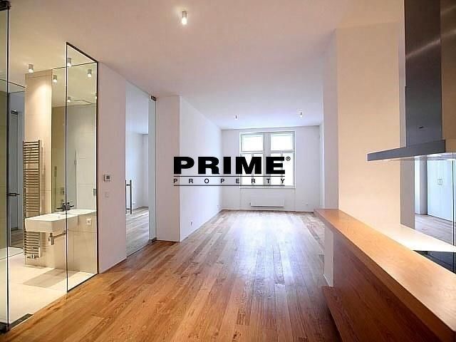 3+kk, Laubova, Praha, 108 m²