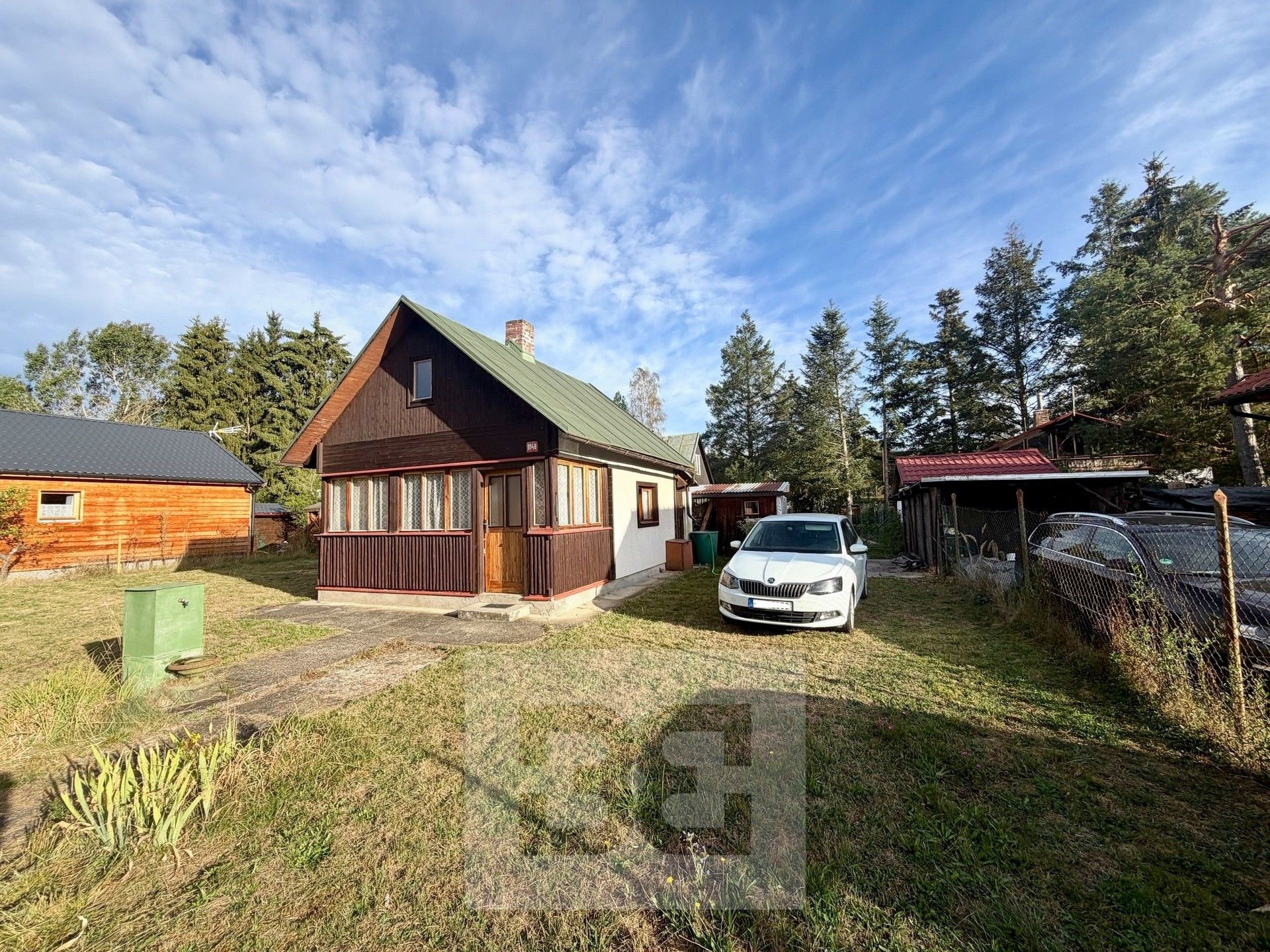 Chaty, Mokrovraty Pouště, 54 m² - 1