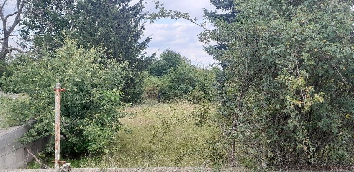 Rodinné domy, Úžice u Kralup nad Vltavou, 277 45 - 2